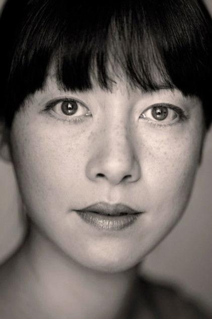 Nina Fog - Actor Profile Photo