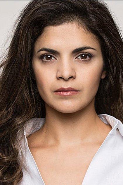 Davina Moon - Actor Profile Photo