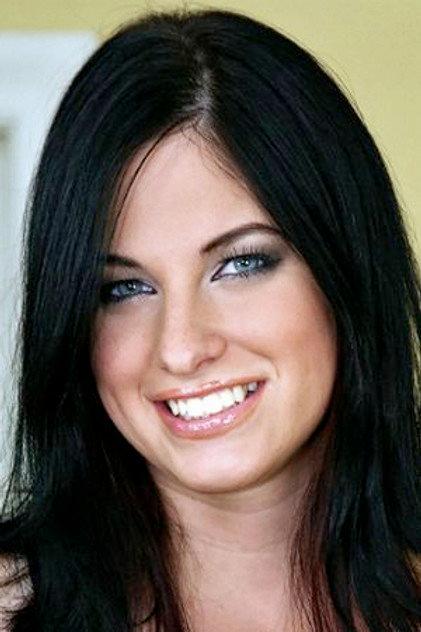 Lexy Little - Actor Profile Photo