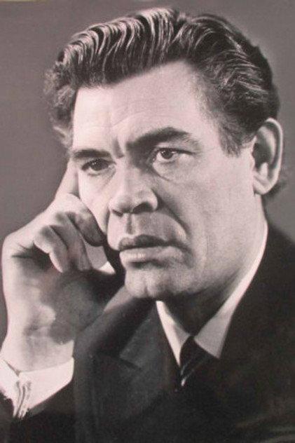 Alexander Vedernikov - Actor Profile Photo