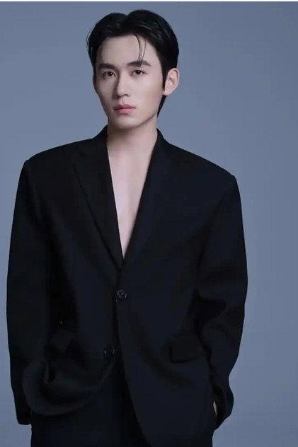 Zheng Qi - Actor Profile Photo