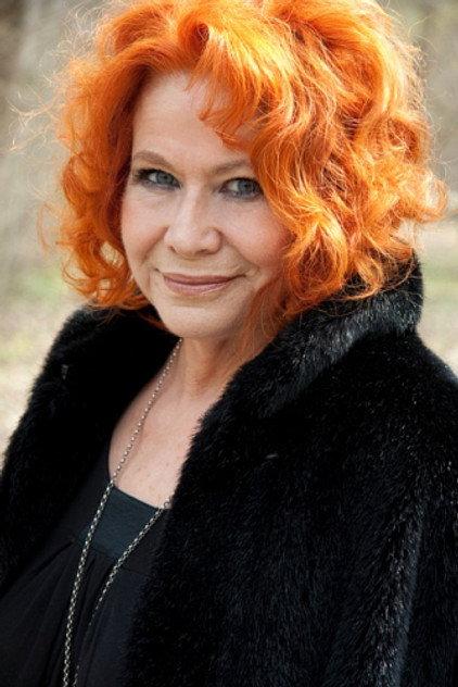 Suzanne Geyer - Actor Profile Photo