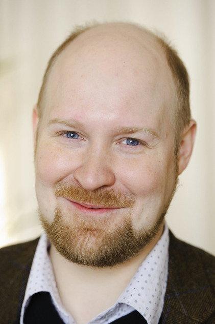 Henrik Dorsin - Actor Profile Photo