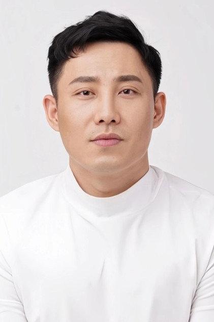 Wang Lu - Actor Profile Photo