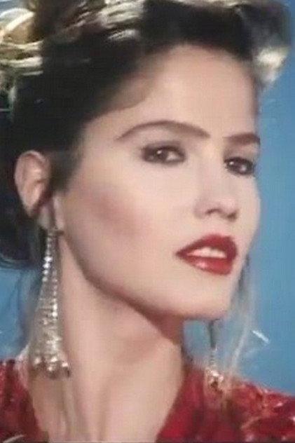 Petra Scharbach - Actor Profile Photo