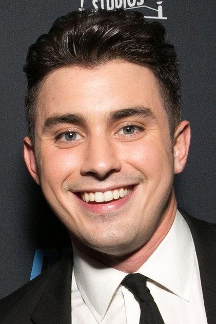 Scott Shilstone - Actor Profile Photo