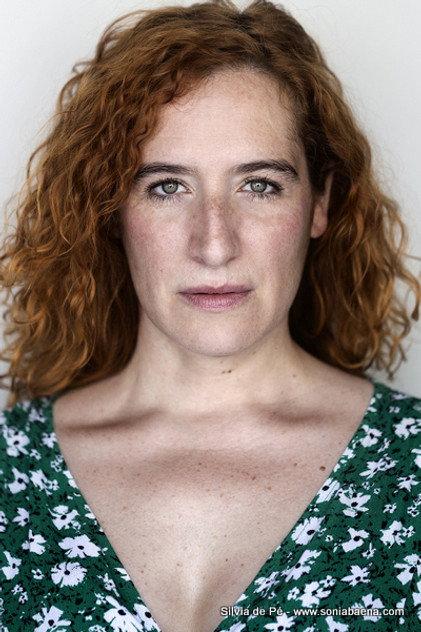Silvia de Pé - Actor Profile Photo