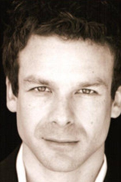 Tobias Slezak - Actor Profile Photo