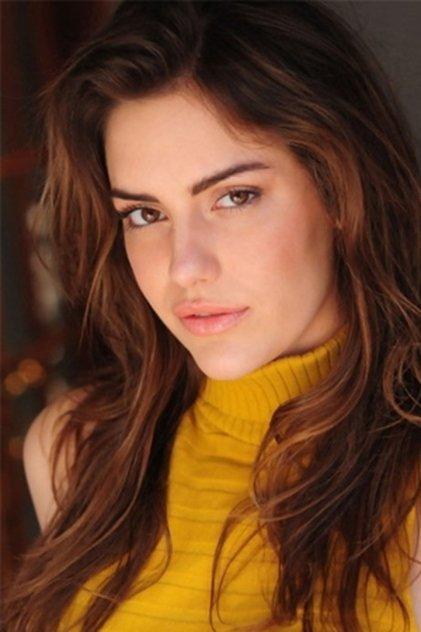 Brianna Joy Chomer - Actor Profile Photo