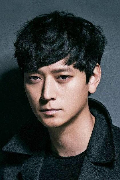 Gang Dong-won - Actor Profile Photo