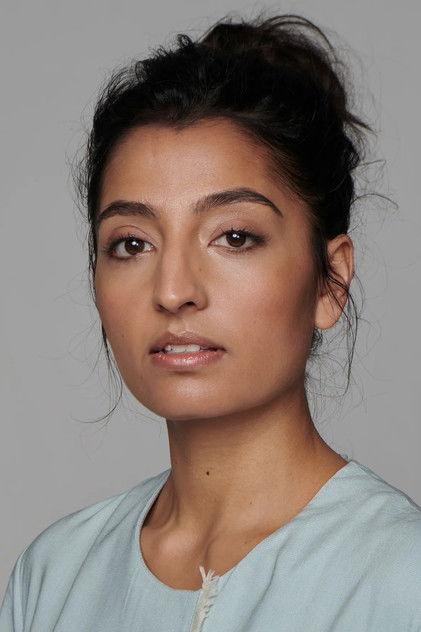 Ellora Torchia - Actor Profile Photo
