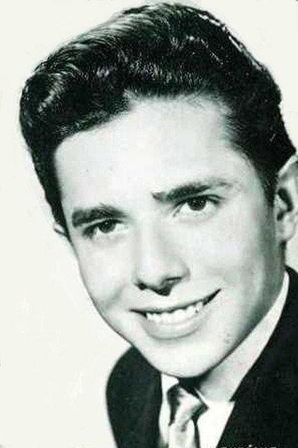 Enrique Guzmán - Actor Profile Photo
