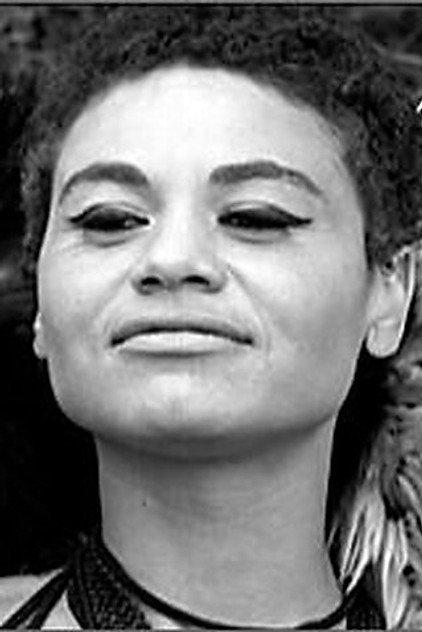 Jacqueline Sieger - Actor Profile Photo