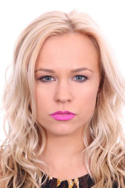 Olivia Kippen - Actor Profile Photo