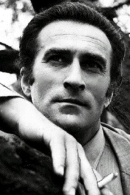 Enrique Kossi - Actor Profile Photo