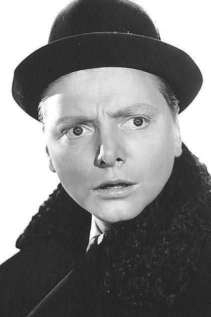 Louis Adlon - Actor Profile Photo