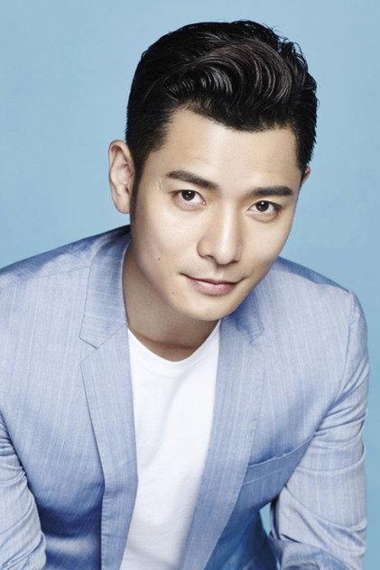 Luo Liqun - Actor Profile Photo