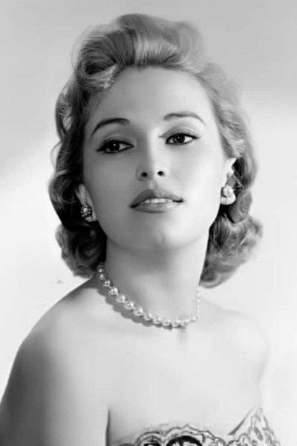 Luz María Aguilar - Actor Profile Photo