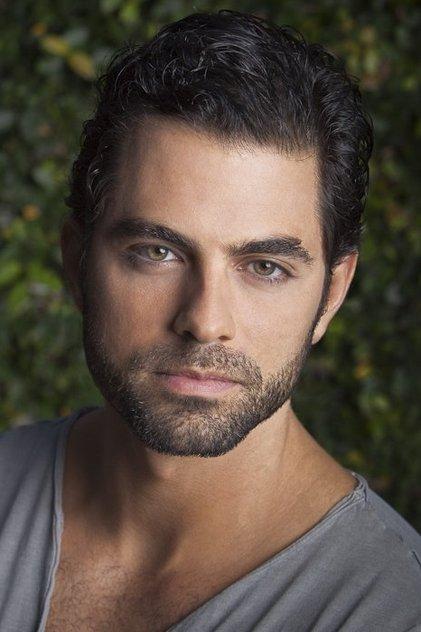 Gerardo Celasco - Actor Profile Photo