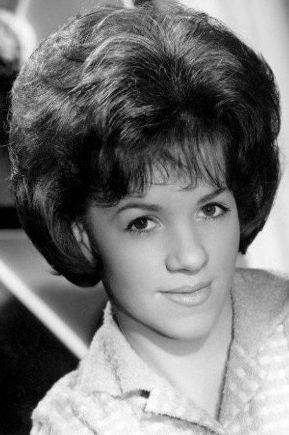 Helen Fraser - Actor Profile Photo