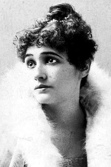 Julia Arthur - Actor Profile Photo
