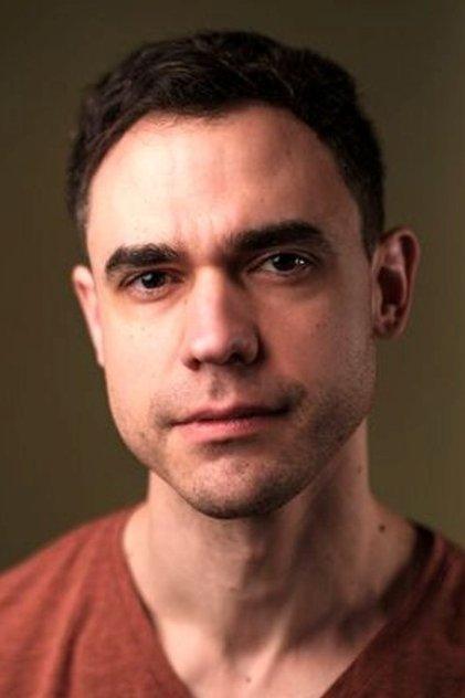 Simon Haines - Actor Profile Photo