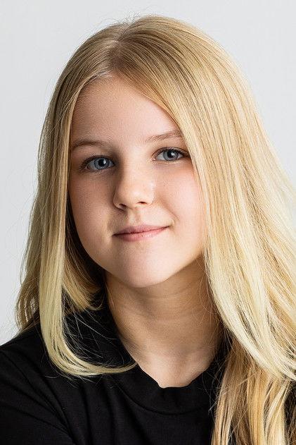 Bailey Thain - Actor Profile Photo