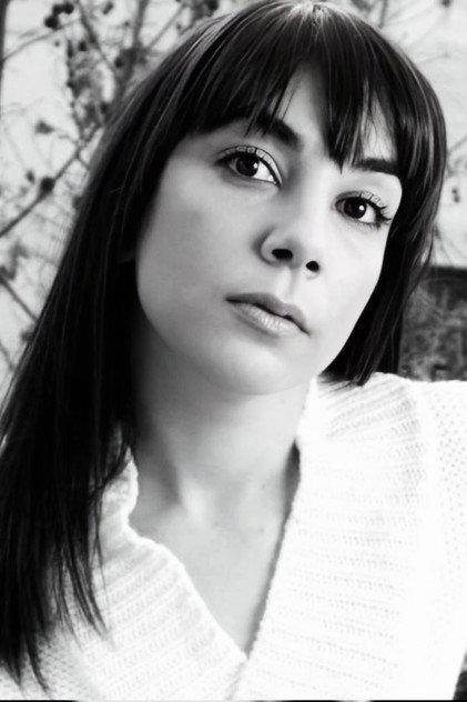 Carolina Fal - Actor Profile Photo