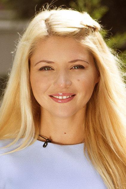Olena Turbal - Actor Profile Photo