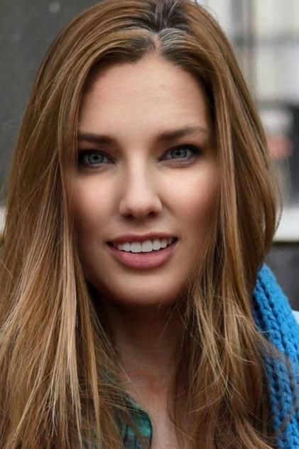 Deirdre McCullagh - Actor Profile Photo
