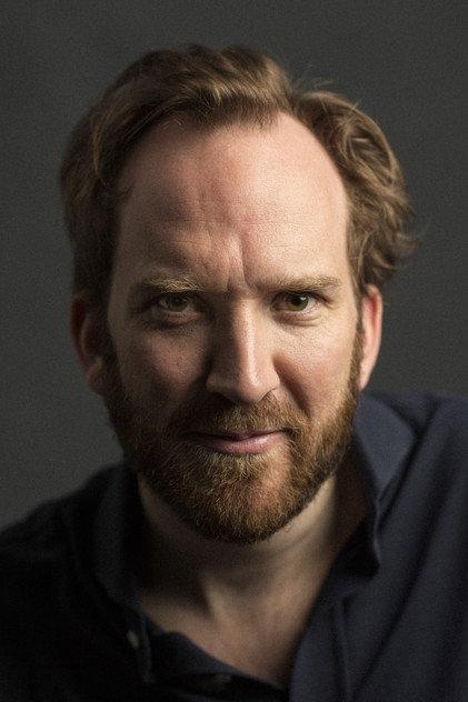 Stephen Carlile - Actor Profile Photo