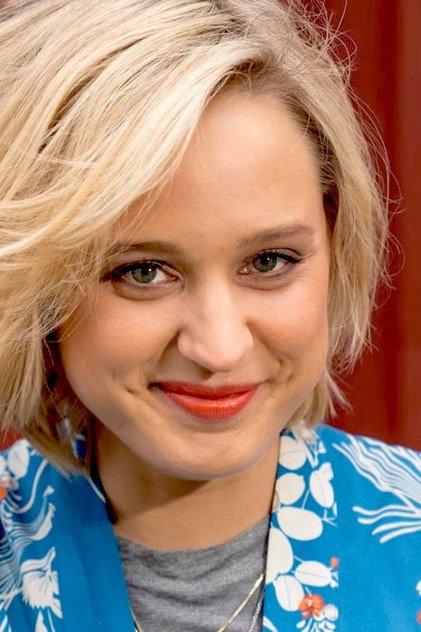 Frida Ånnevik - Actor Profile Photo