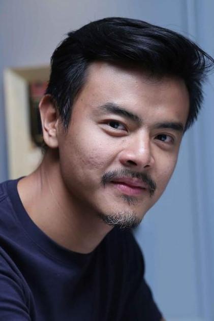 Dion Wiyoko - Actor Profile Photo