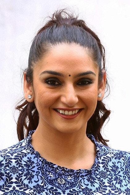 Ragini Dwivedi - Actor Profile Photo