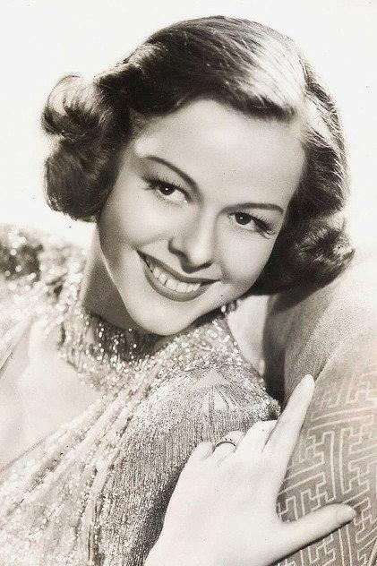 Louise Platt - Actor Profile Photo