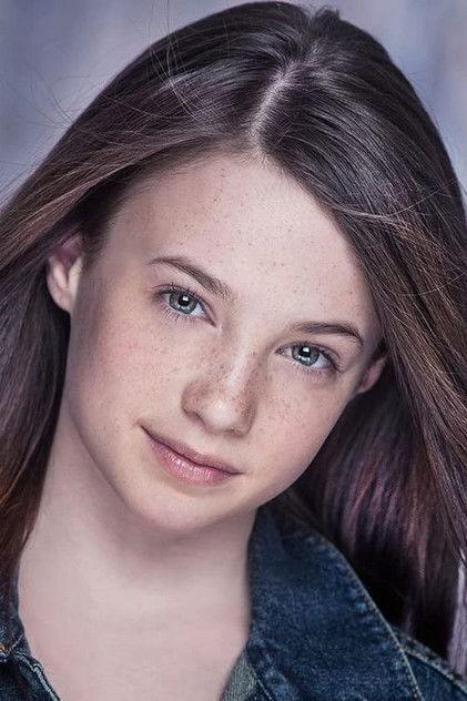 Hattie Kragten - Actor Profile Photo