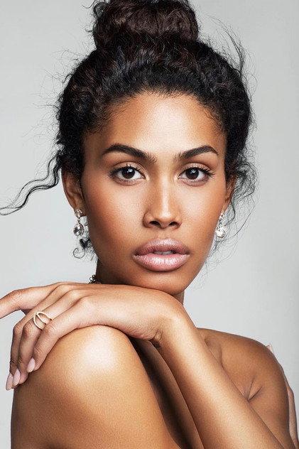 Leyna Bloom - Actor Profile Photo