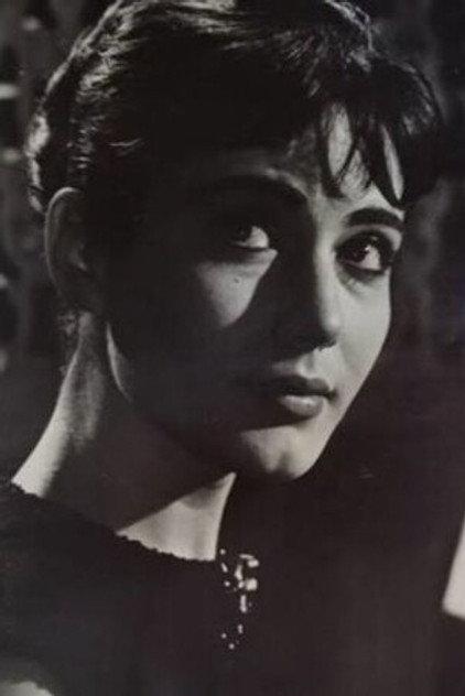 Elli Fotiou - Actor Profile Photo