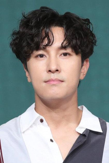 Kim Dong-wan - Actor Profile Photo