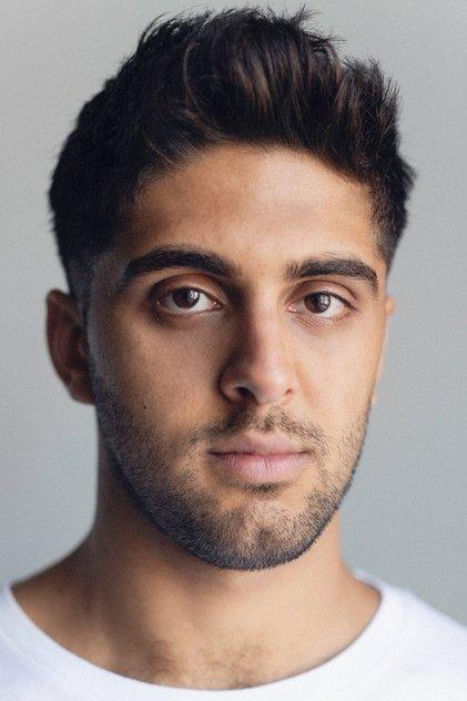 Arian Nik - Actor Profile Photo