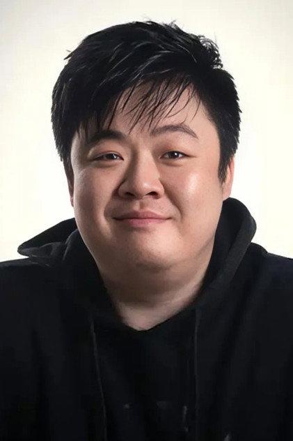 Han Yezhou - Actor Profile Photo
