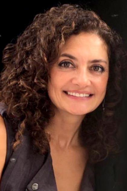 Daniela Leites - Actor Profile Photo