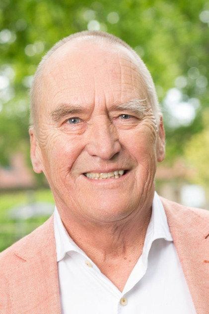 Hans Mosesson - Actor Profile Photo