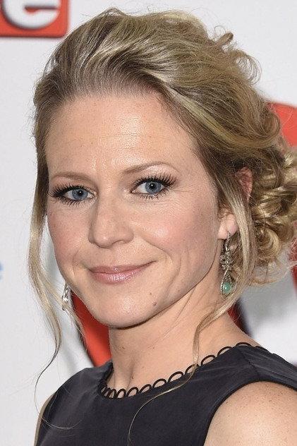 Kellie Bright - Actor Profile Photo