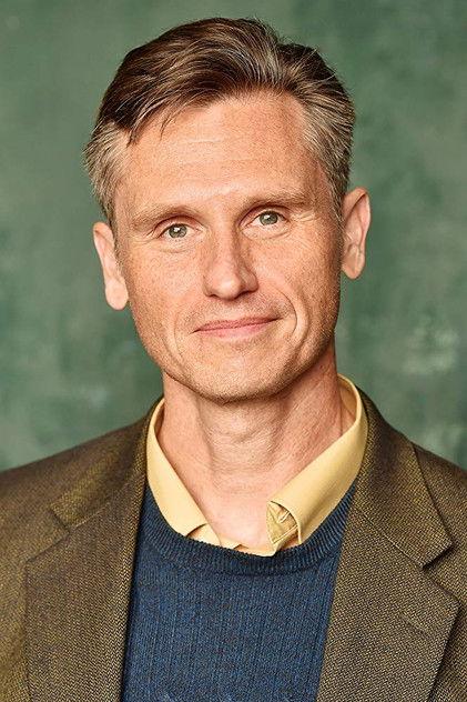 Lincoln Hoppe - Actor Profile Photo