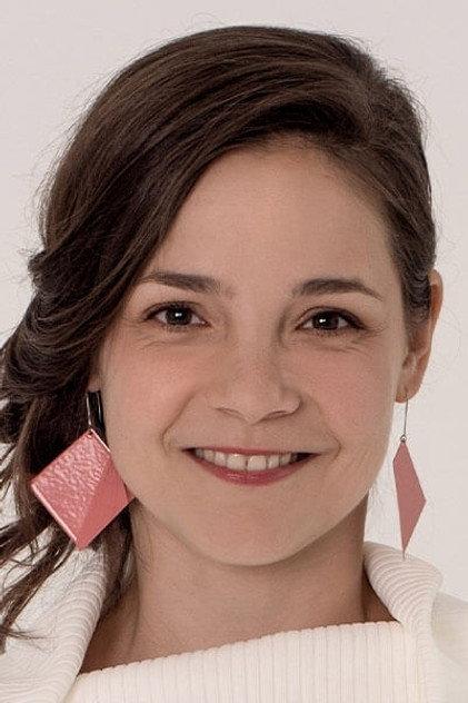 Virág Pájer Alma - Actor Profile Photo