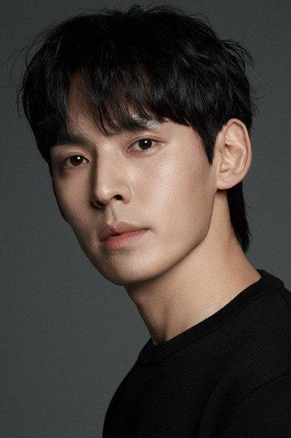 Kang Hyung-suk - Actor Profile Photo