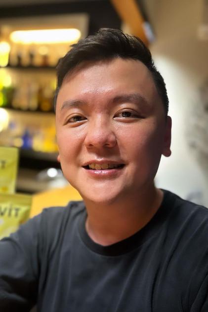 Alex Lee - Actor Profile Photo