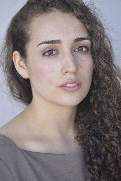 Cosima Cabrera - Actor Profile Photo