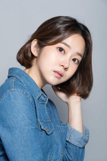 Lee Sae-bom - Actor Profile Photo